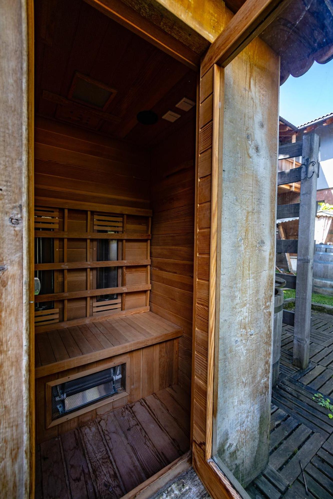 Case Appartamenti Vacanze Da Cien Saint-Christophe Eksteriør billede