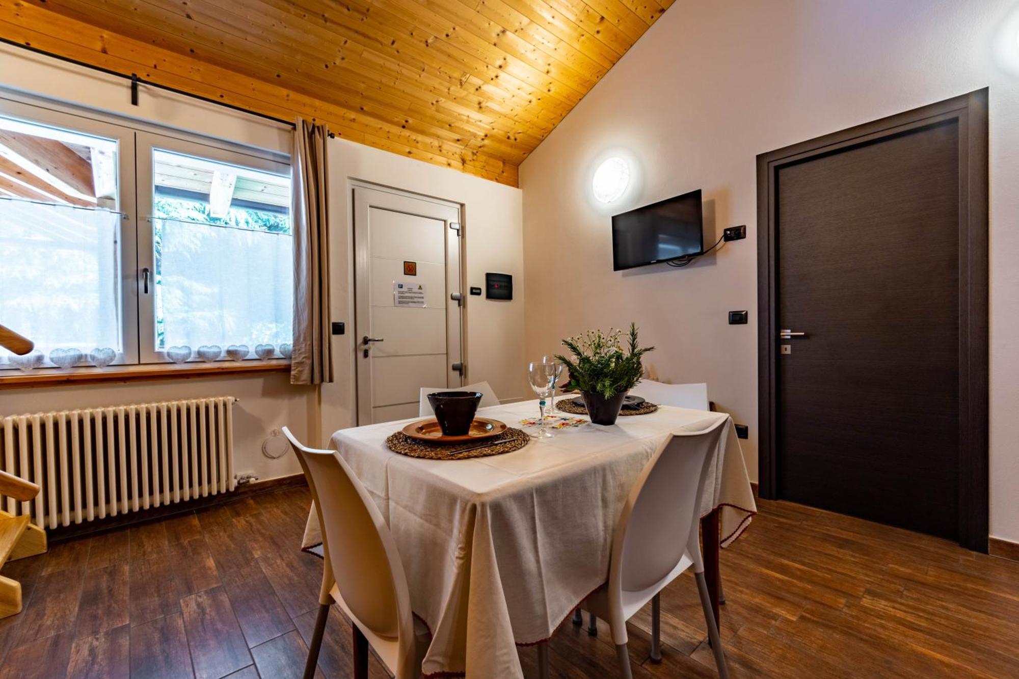 Case Appartamenti Vacanze Da Cien Saint-Christophe Eksteriør billede